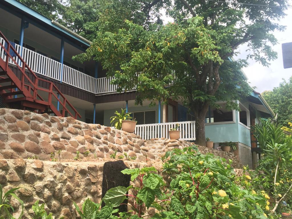 Rekona Lodge ギゾ エクステリア 写真