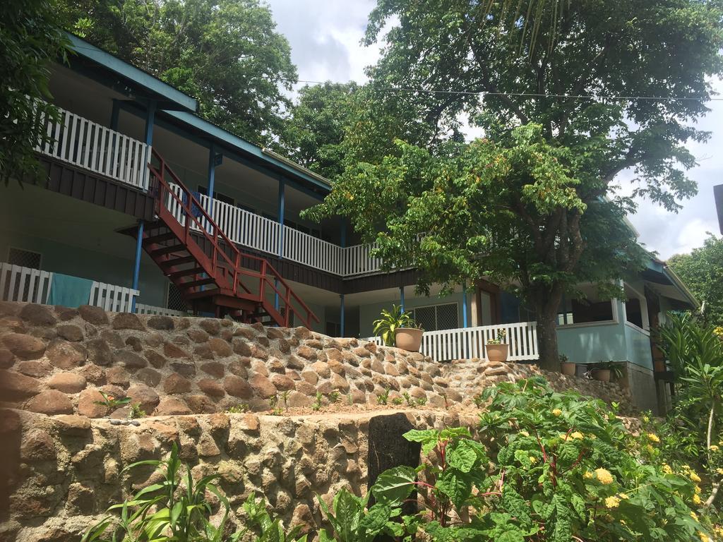 Rekona Lodge ギゾ エクステリア 写真