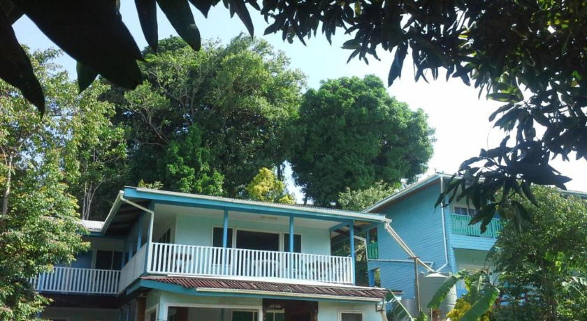 Rekona Lodge ギゾ エクステリア 写真