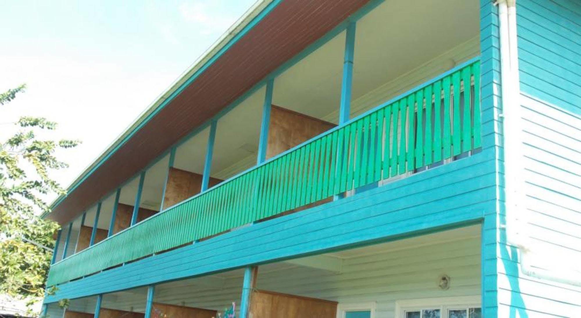 Rekona Lodge ギゾ エクステリア 写真