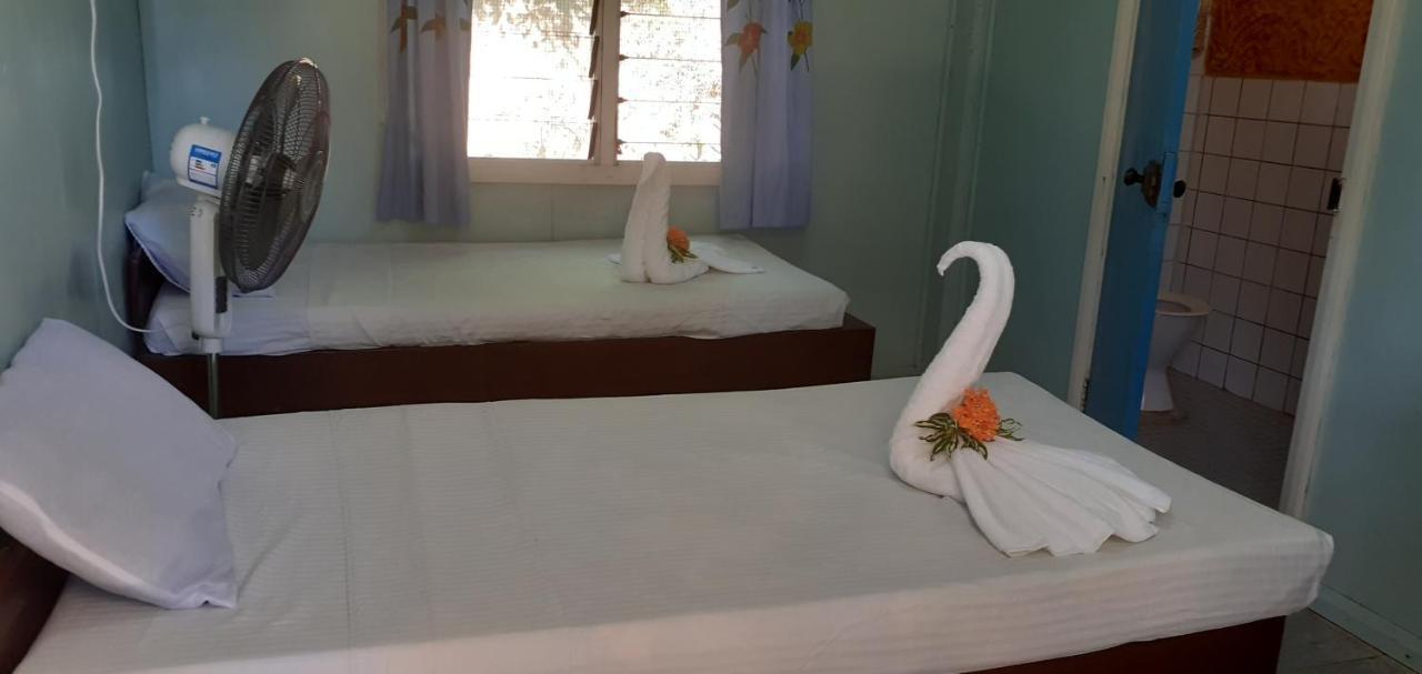 Rekona Lodge ギゾ エクステリア 写真